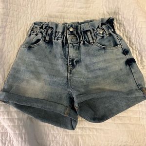 Jean shorts made from recycled plastic